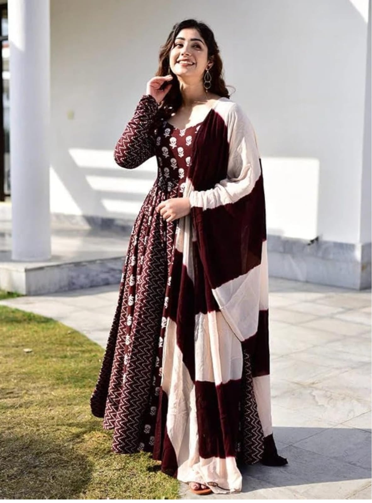 Marron Gown With Dupatta-03