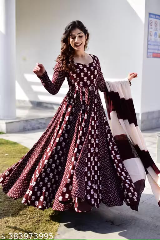 Marron Gown With Dupatta-04