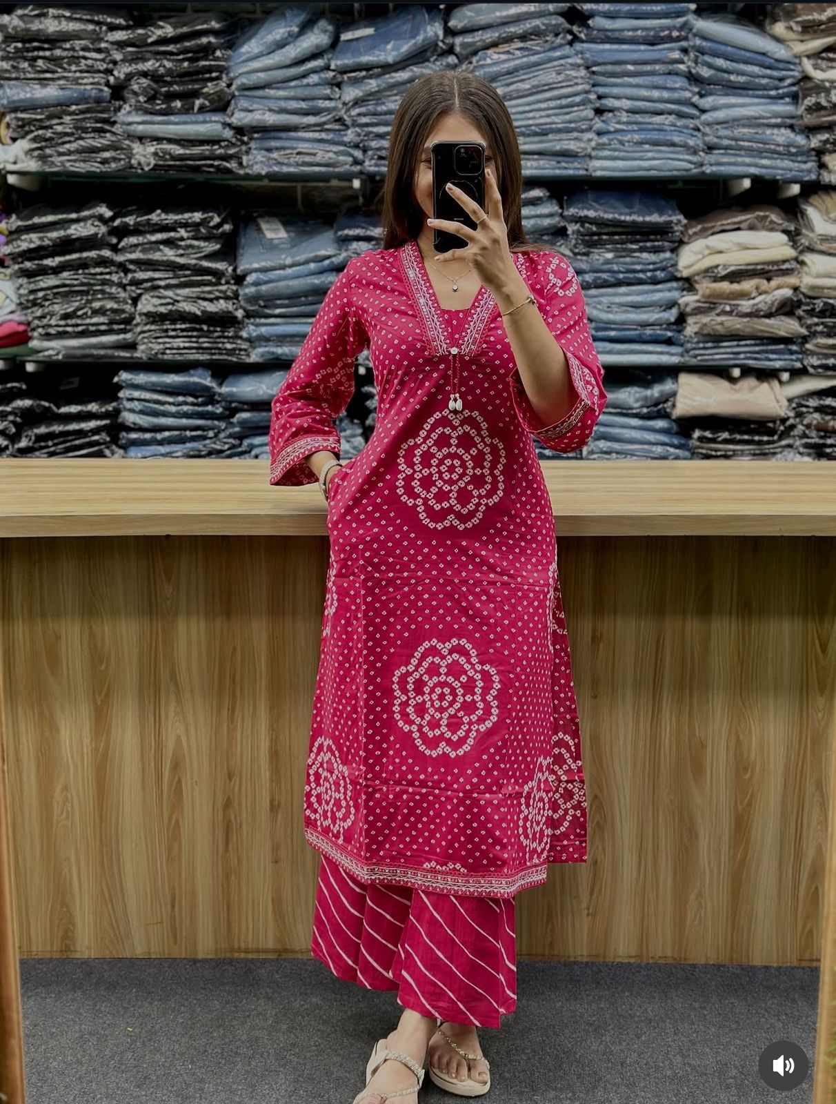 Pink Embrodiery Kurta Set-02