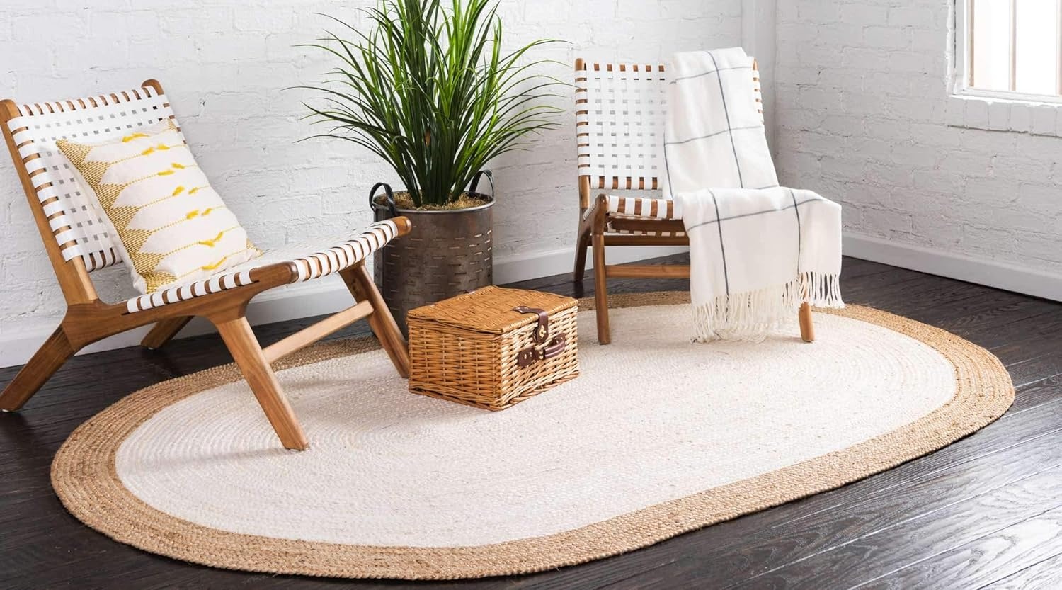 Handwoven White Oval Jute Area Rug Handwoven White Oval Jute Area Rug with Natural Border for Farmhouse Coastal and Boho Decor