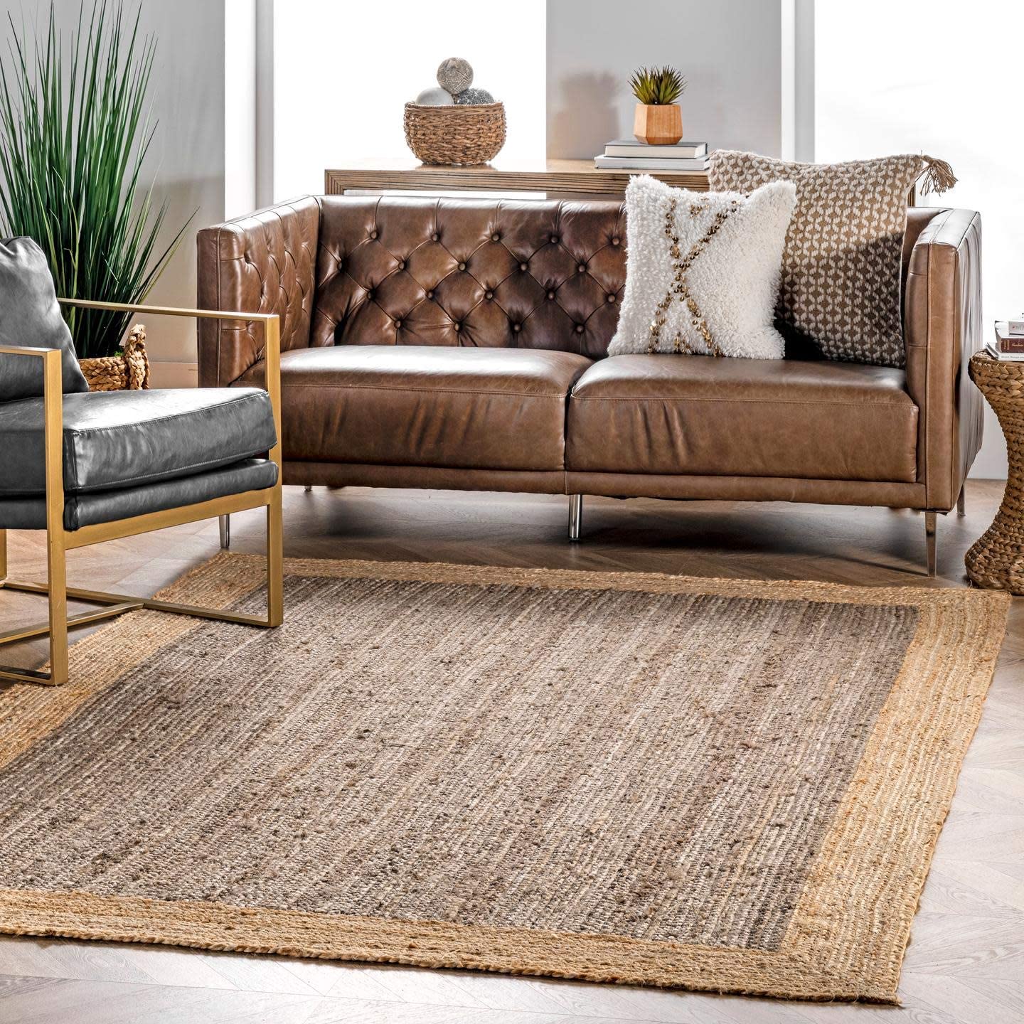Handmade Grey Jute Rug with Natural Border | Modern Braided Area Carpet