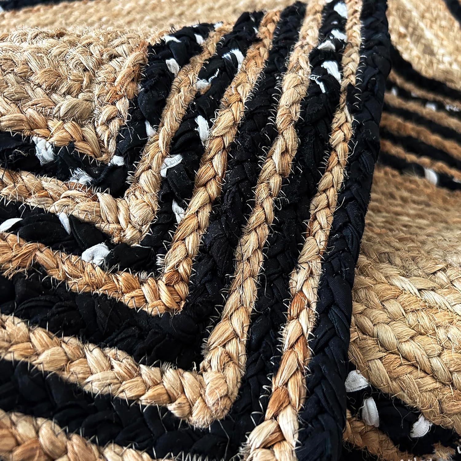 Handmade Black in white cotton rect jute floor area rug04