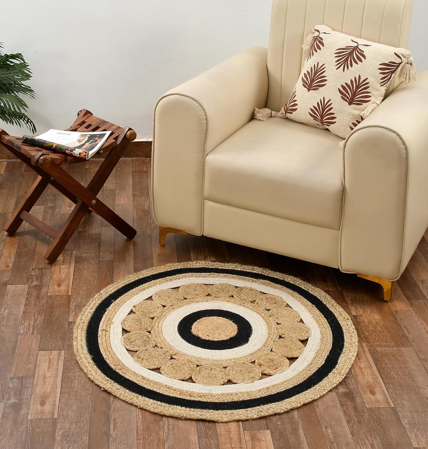 Round Floor Area Rug With White And Black Design