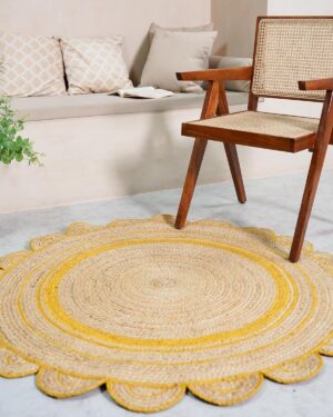 Scalloped Round Floor Mat